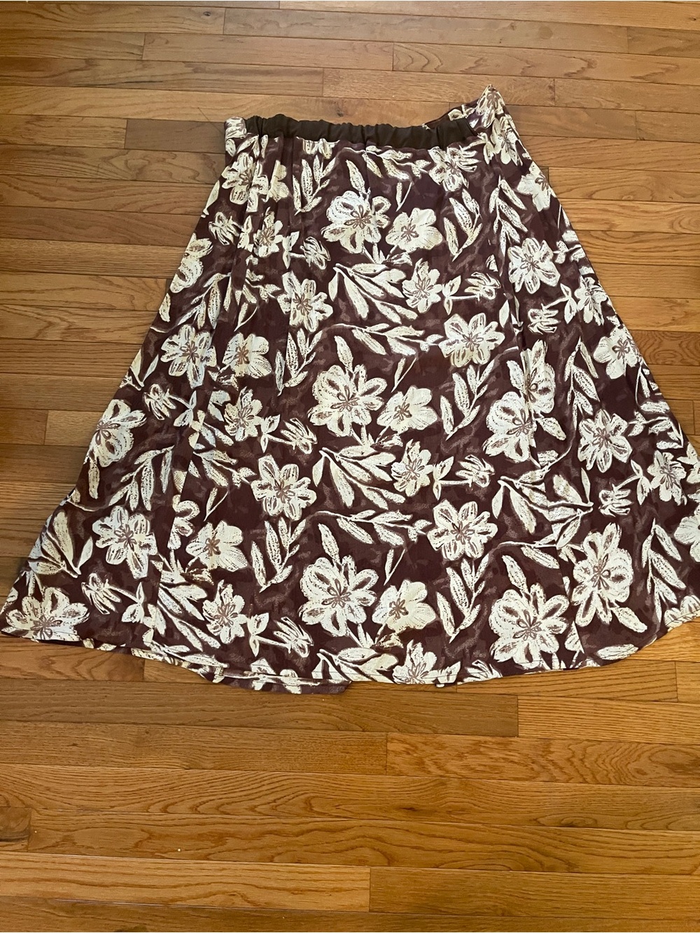 Women's Floral A-Line Dark Brown/purple and Cream Maxi Skirt size 20 Tropical